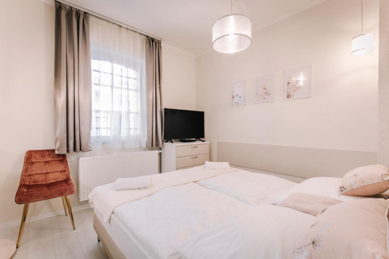 Soho Apartmanhaz 기오르 외부 사진