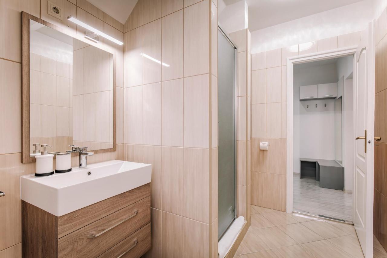 Soho Apartmanhaz 기오르 외부 사진