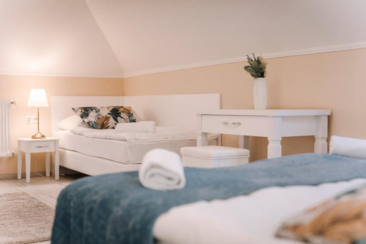 Soho Apartmanhaz 기오르 외부 사진